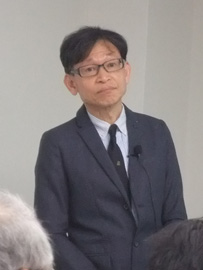 中村逸郎教授