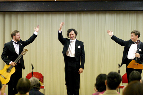 アンサンブル「ドリームガーデン」（2005）