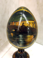 今月の表紙・ロシアのイースターエッグ美術品