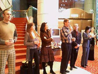 １２月２３日、ヴォルコフ記念劇場団員との懇親会にて