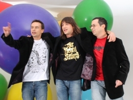 ロシア･トップ１０　ディスコテーカ・アヴァーリア(左からA・セローフ、N・チモフェーエフ、A・ルィジョーフ