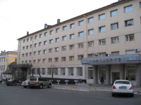 プリモーリエホテル。駅から歩いて数分のところにある。ウラジオストックではかなりいいホテル。