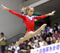 ヴィクトリア・コモヴァ選手