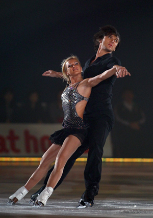 今月の表紙：フィギュアスケート・ペア　ボロソジャル・トランコフ組（ロシア）　Dreams on Ice にて