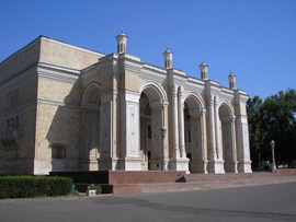 国立ナボイ・オペラ・バレエ劇場