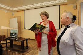 「すずらん」創立20周年記念式典