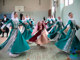 踊れ、グローズヌイ！