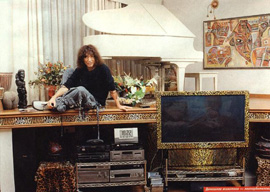 モスクワ市内自宅の様子