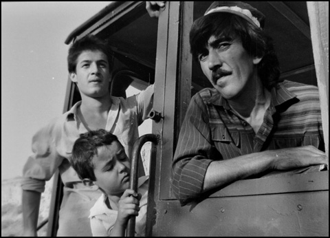 「少年、機関車に乗る」