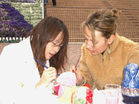 �Ό��A�i�X�^�V�A����̃}�g�����[�V�J�G�t���w��