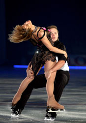 �f���R���E�X�^�r�X�L�[�g