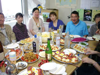 �`���C�ƃE�H�b�J�Ń��V�A�l�ƃ��V�A����낤�I