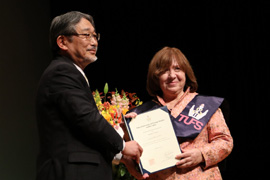 スヴェトラーナ・アレクシエーヴィチ氏
